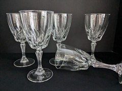 Flamenco 7″ Crystal Wine Glass By JG Durand (Set Of 5)