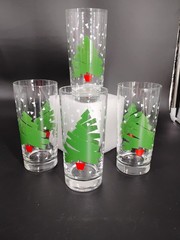 Dayton Hudson CHRISTMAS TREE 6 1/4″ 14oz Tall Tumblers/Glasses – Set of 4
