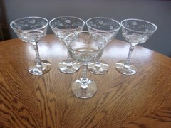 Champagne Etched Halifax Rock Sharpe Floral Blown 6 Oz – Set of 5 Glasses
