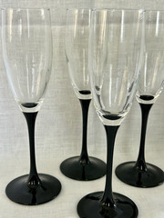 6 Luminarc France Tall Champagne Flutes ~ Clear with Black Stems