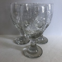Libbey Orchard Fruit Water Wine Goblets 7″ Raised Design Stemmed 16 Oz Set of 3
