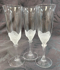 J. G. Durand Cristal D’Arques Champagne Glasses Florence Frosted Petal Set ot 3