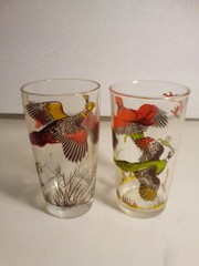 Pair Vintage Ring Necked Pheasants Hazel Atlas Drinking Glasses 5.5″ Red Gold