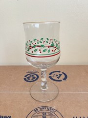 Arby’s Wine Glass Goblet Holly Berry 1985 Mistletoe Christmas Bow Stem VTG MCM