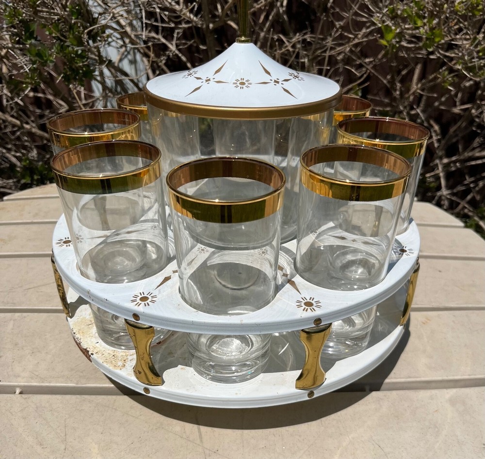 11 PIECE VINTAGE METAL HOLDER WITH GLASSES AND ICE HOLDER -WHITE AND GOLD