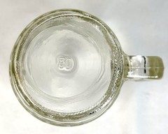 💥Set of 2 Vintage Glass Beer Mugs Diamond Pattern Pedestal Base.