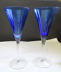 Vintage Cobalt Blue Champagne Glasses, Set of 2, Mid Century Stemware 8 7/8″