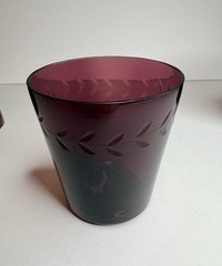 Vintage MCM Amethyst Glass Tumblers Hand Etched Botanical Leaf Pattern Set