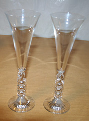 2 Millennium Champagne Flutes in Box Cristal d Arques