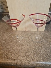 PIER ONE RED SWIRL MARTINI GLASSES – SET OF 2 Swirline Pier 1