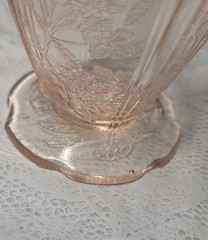 Pair of Jeannette Cherry Blossom Pink depression glass scalloped-footed tumblers