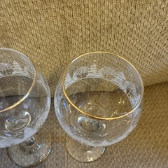 4 ARBY’S 8″ Wine Goblets Frosted Christmas Winter Snow Pine Trees Gold Rim #2
