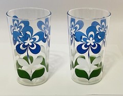 Vintage Anchor Hocking Glass MODERN FLOWER 1950 Tumblers Two Blue White 4.75″