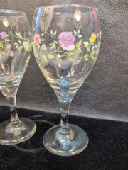 Set of 2 Johnson Brothers Summer Chintz 12 ounce goblets 7 3/8in