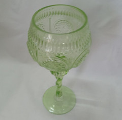 Beautiful 12″ Tall Hand Blown Lime Green Art Glass Cocktai Twisted Stem Goblet