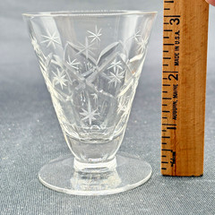 7 Etched Atomic Starburst Diamond Optic Cordial Sherry Shot Glasses – 3 1/8″ H