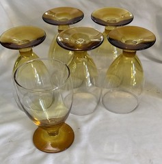 OMBRE HONEY AMBER VINTAGE PEDESTAL WINE/WATER GOBLETS (7)