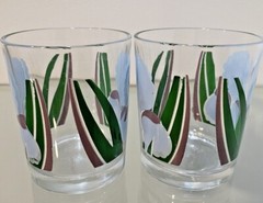 Set of 2 Rocks Glasses Blue And Purple Iris Flowers Green Leaves 3.5” Tall