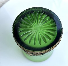 Antique Green EAPG Colorado Lacy Medallion US Glass Tumbler Accent Decor Cup