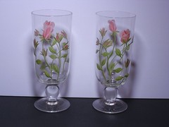 (2) Vtg handpainted pedestal iced tea glasses – 16 ounce