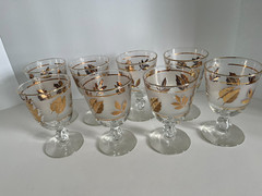 Vintage Libbey Frosted Gold Leaf Wine Water Glasses Set of 8 / 5 1/2″t