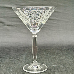 Pier 1 Eliza Crystal Martini Glass – Etched Leaves 6 7/8″ H Retired Excellent