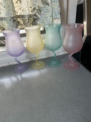 FOUR LIBBEY FROSTED PASTEL Z STEM 9 OZ NOVELTY COCKTAIL 7.75″ GLASSES