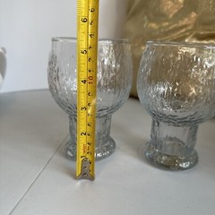 2 Vintage Indiana Textured Glacier Pattern Drinking Glasses Goblet 5” Tall 16 oz