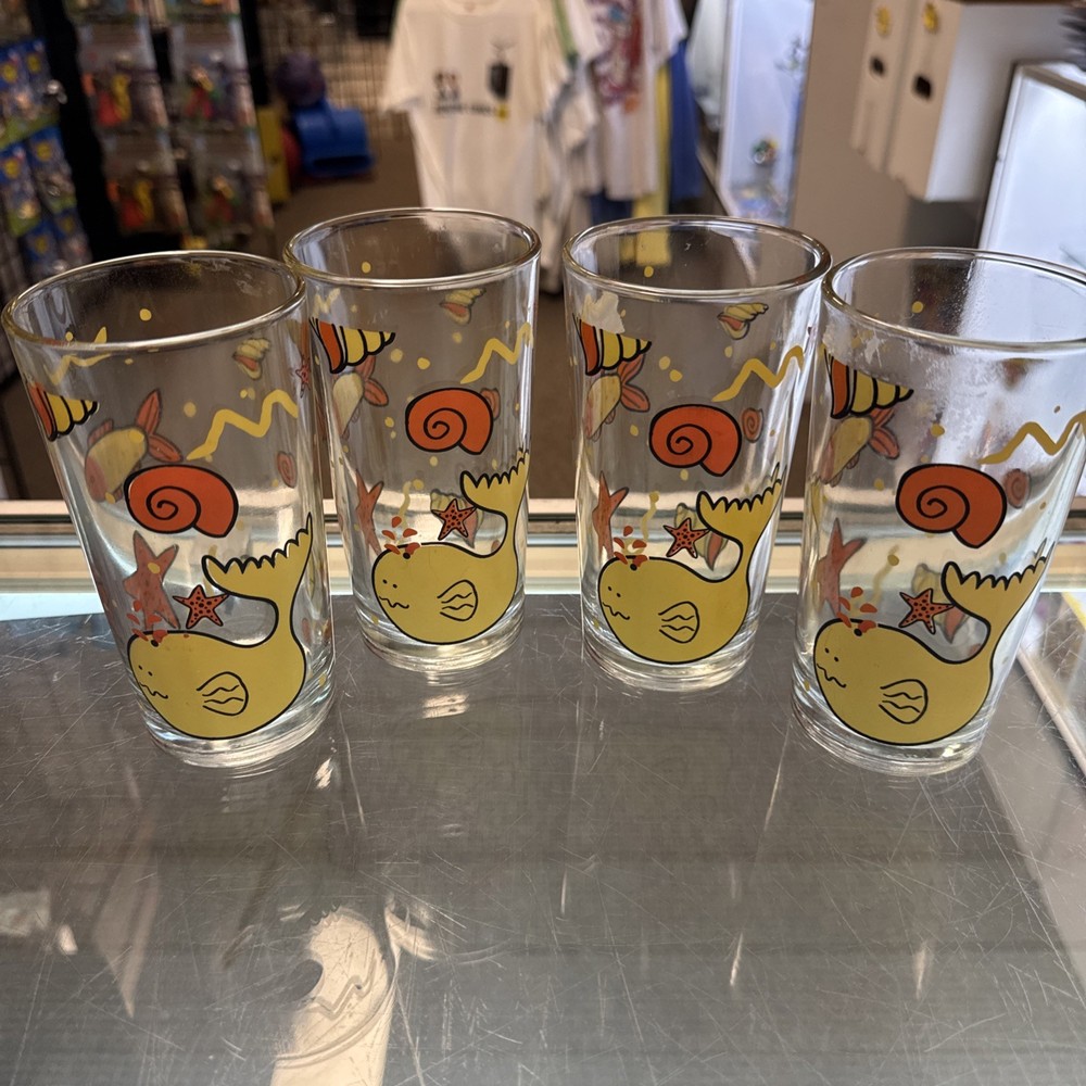 Vintage Set Of 4 Orange And Yellow Whale Ocean Seashell Tumbler Glasses