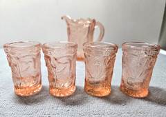Vintage Summit Miniature Pitcher & 4 Tumblers Pink Glass Peacock Bird Child Set