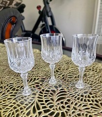 SET OF 3 CRISTAL D’ARQUES LONGCHAMP SHAT/Wine GLASSES – ELEGANT CRYSTAL -2oz