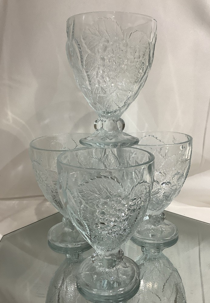 VTG Pasabache Art Of Glass 5.5” Water Wine Goblet Raised Fruit Motif – Set of 4