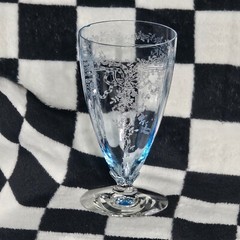 BEAUTIFUL VINTAGE Fostoria June Azure Blue 4 3/8″ Footed 5 oz. Glass (CHIPPED)