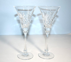 Oscar De La Renta Champagne Fluted Cathedral Crystal Glasses Stemware Pair