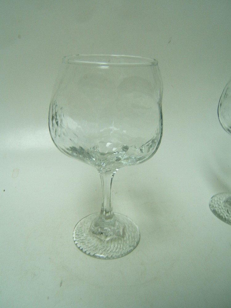 Chivalry Clear All Purpose Wine Glasses by Libbey Pair of 2 6 3/4″ Tall Mint
