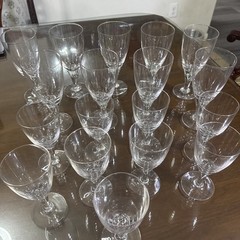 Sweden SKRUF Stockholm Clear Water & Wine Lot of 18 Teardrop 5 3/4″ & 7” Mint