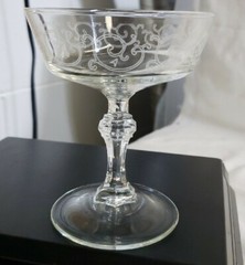 4 Pcs Vintage Acid Etched French Goblet SMALL CHAMPAGNE Glasses Cir 30-40’s 523