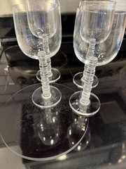 4 Elegant Salviati Bassorilievi 7 5/8″ Wine Glasses Signed Murano Italy