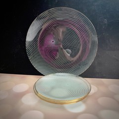 «Swirl» pattern glassware by British firm Chance Brothers – 1 medium, 4 small