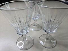 Vintage Italian Glass Wine Goblets Set of 3 – Clear Fluted Faceted Design