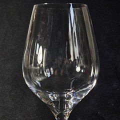WILLIAMS-SONOMA OPEN KITCHEN ANGLE RED WINE GLASS, Blown Crystal, 9 1/2″, 22 Oz
