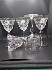 Vintage floral Design Wine Glasses – Etched–7″ H- 3 1/2″ at top. ( 5 ) Glasses