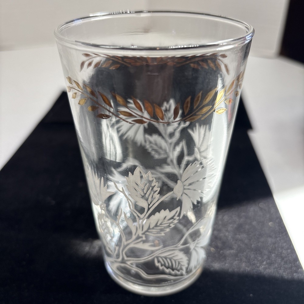 Vintage Libbey Leaf White and Gold Tone Drinking Glasses Set of 3 4 3/4 Inch