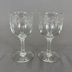 Sasaki Bamboo Liquor Cordial Wine Glass 4 3/8″ Set of 2 Gray Cut Multisided Stem