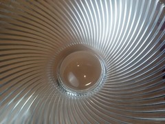 Nachtmann 10″ D 3 3/4″ H Crystal Serving Bowl Swirl Pattern Germany