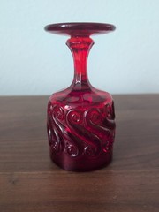 Set of 2 Vintage LG Wright/National Pressed Glass Repeat Wave Red Goblets 4.5″