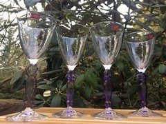 4 VINTAGE French Cristal d’arques wine glasses w/purple stem edges htf pattern~