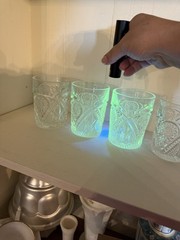 Set Of 4 Vintage Clear Pressed Glass Tumblers -UV Reactive Under 365 Nm Blackli