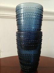 PAIR DEEP BLUE TEXTURED GLASS 12 OZ DRINKING COCKTAIL STORAGE MAKEUP ART DESIGN