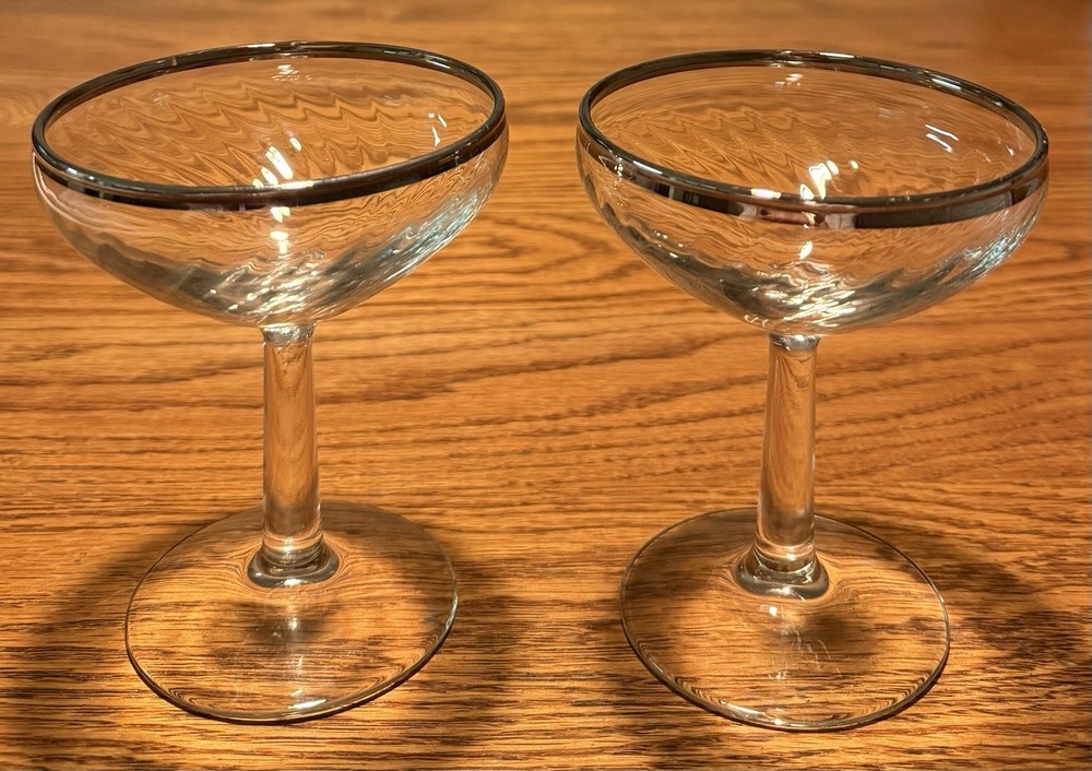 Vintage Elegant Glass Optic Swirl Sherbet Champagne Platinum Rim Pontil Set 2